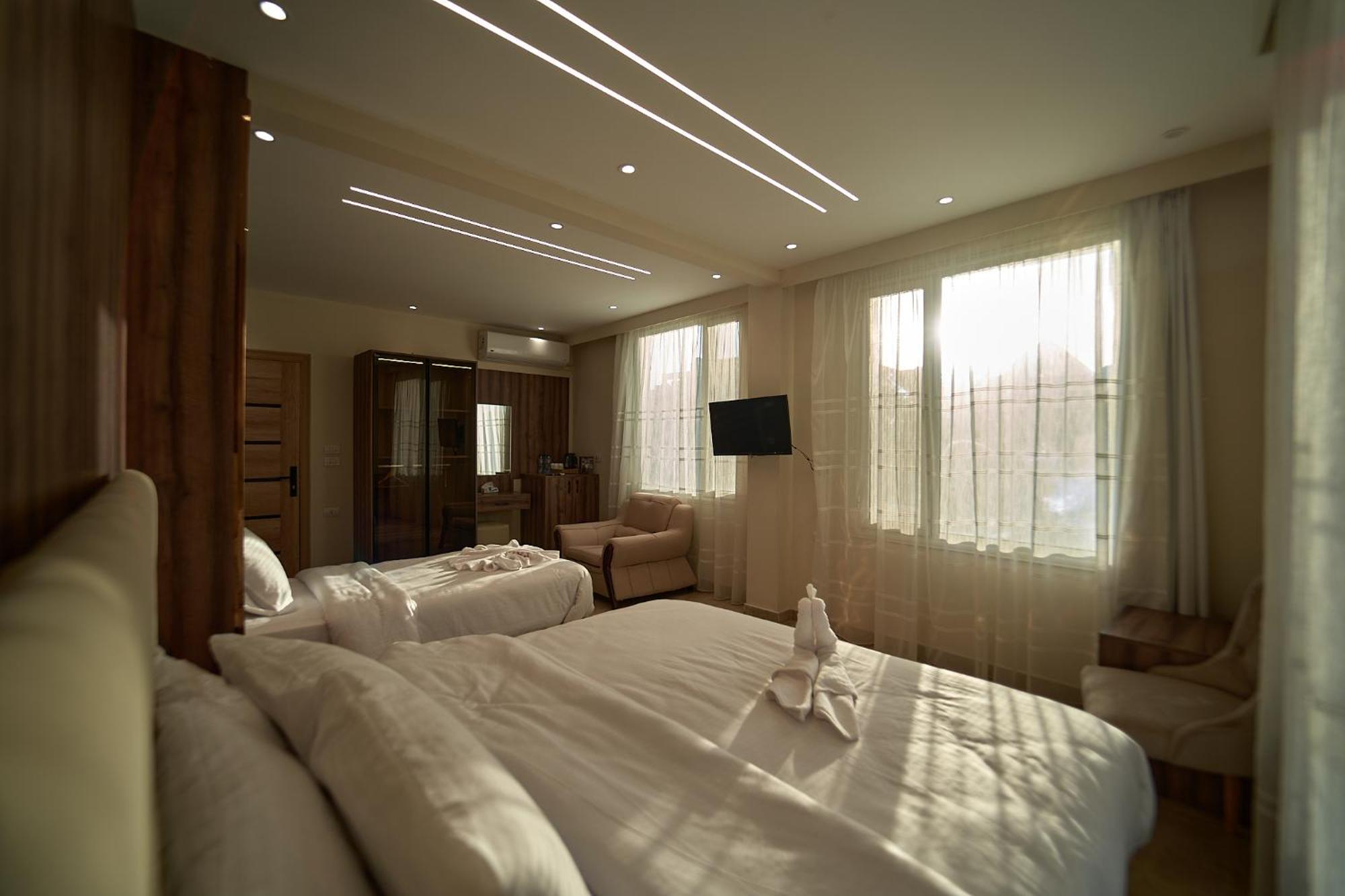 The Palace Pyramids Hotel Nazlet el-Sisi ภายนอก รูปภาพ