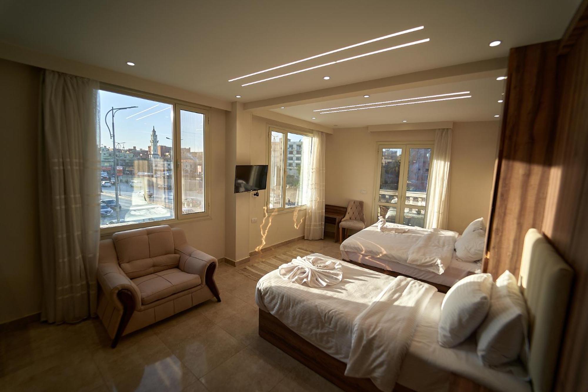 The Palace Pyramids Hotel Nazlet el-Sisi ภายนอก รูปภาพ
