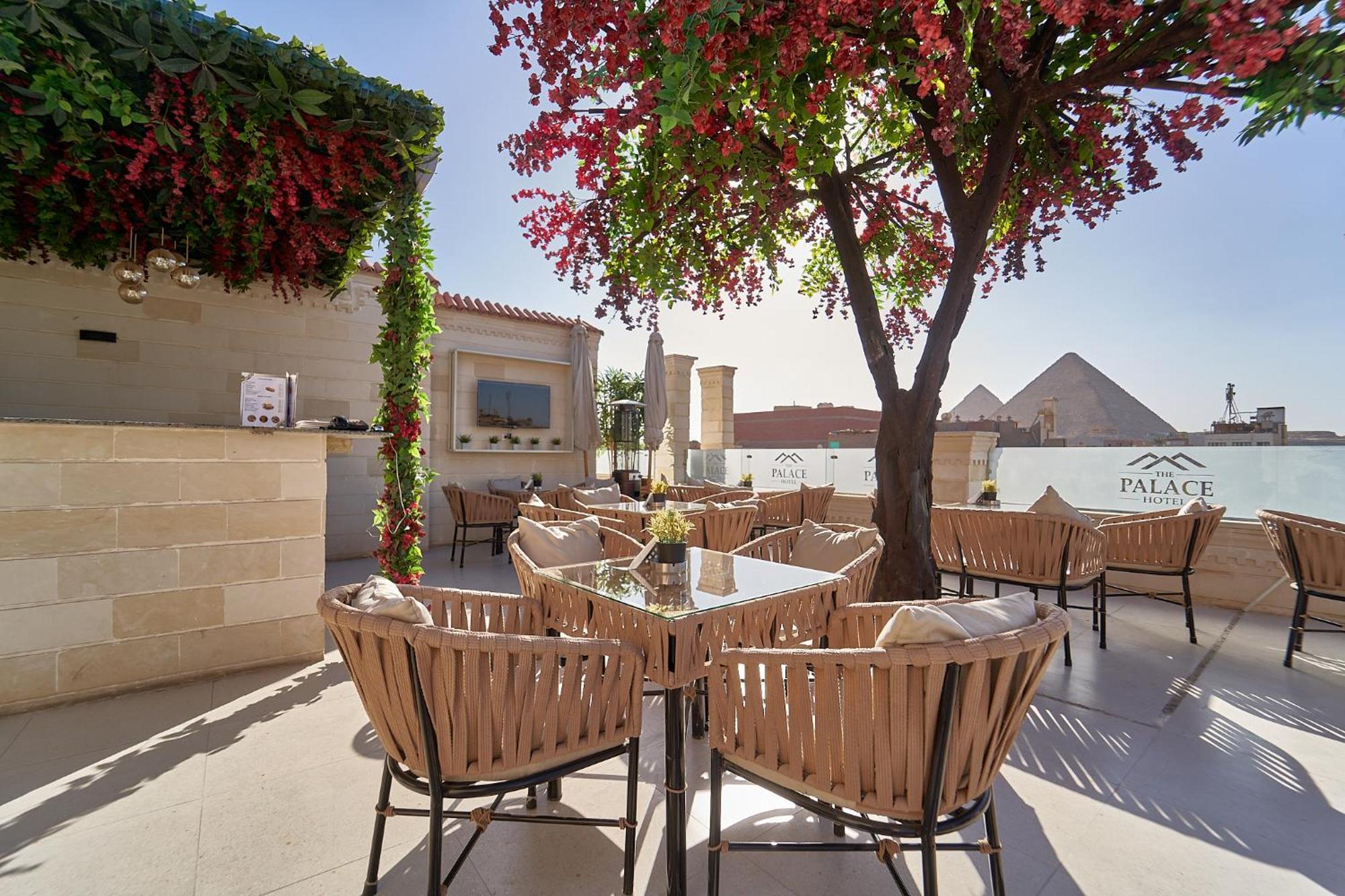 The Palace Pyramids Hotel Nazlet el-Sisi ภายนอก รูปภาพ